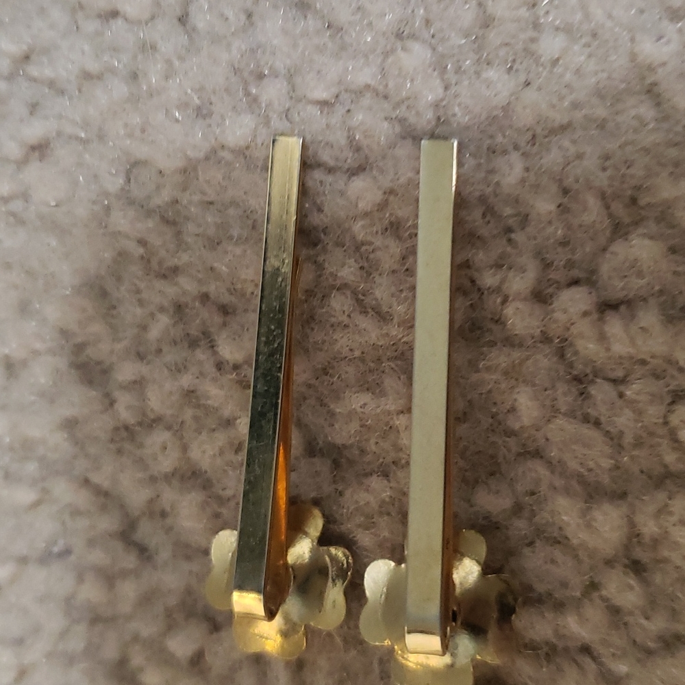 Hair clips - Picture 2 of 2